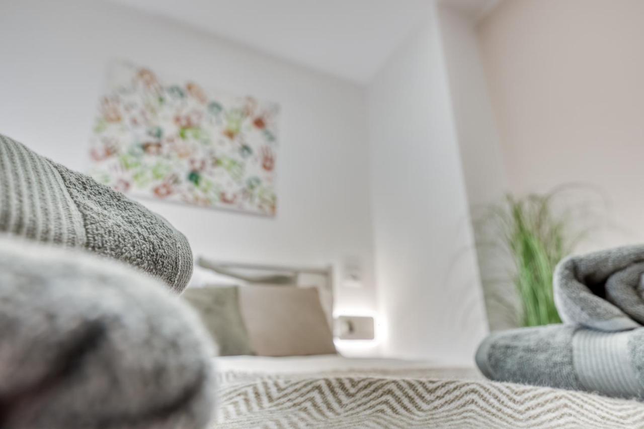 Apartment Norah With Private Parking Pula Zewnętrze zdjęcie