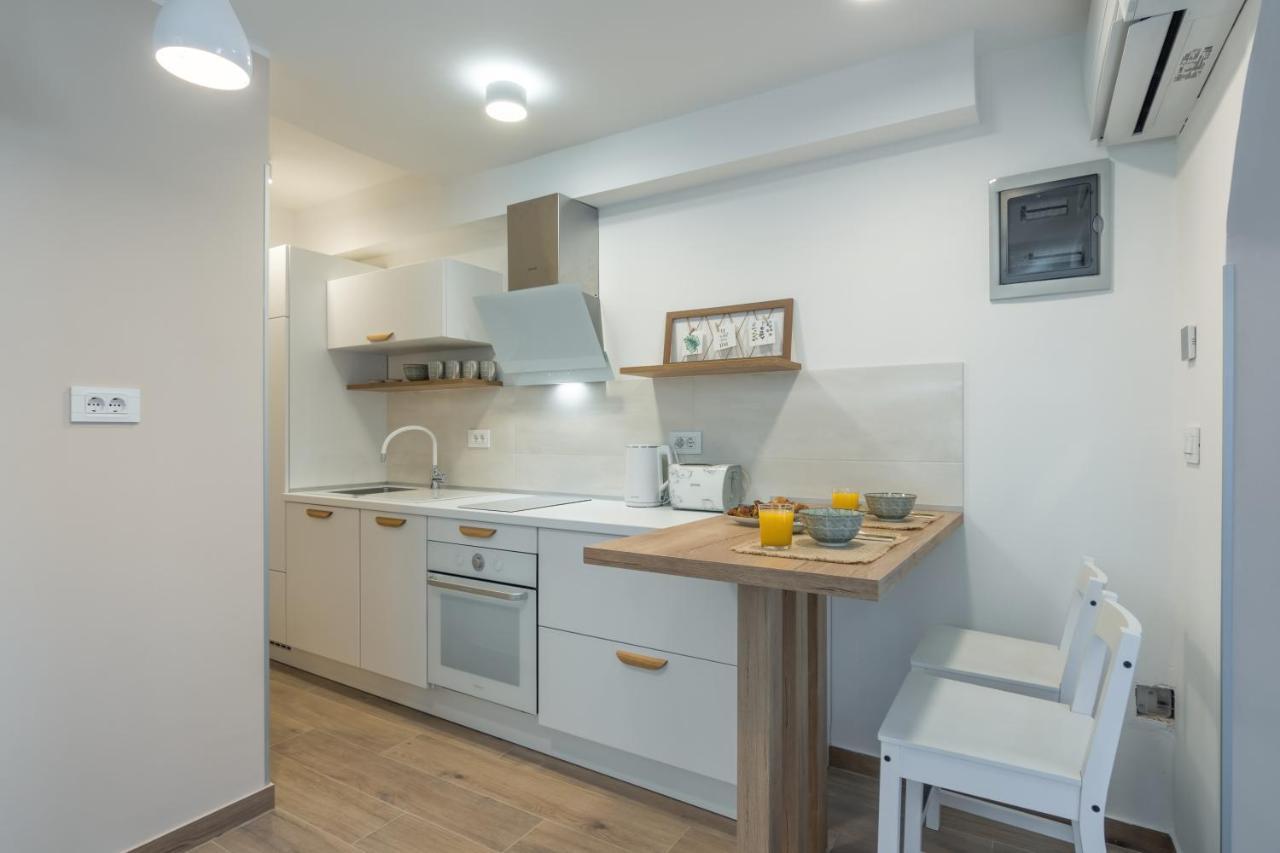 Apartment Norah With Private Parking Pula Zewnętrze zdjęcie